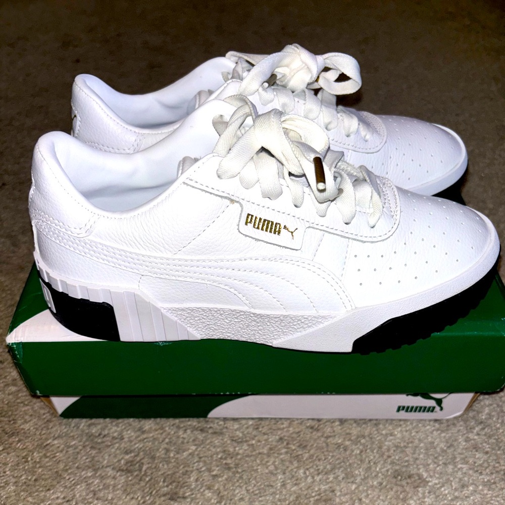 Puma White and Black Sneakers